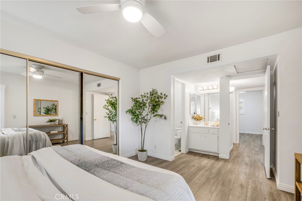 939 W Pine Street 44/D