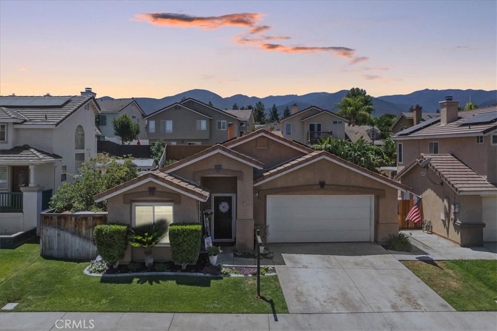 848 Pointe Vista Circle