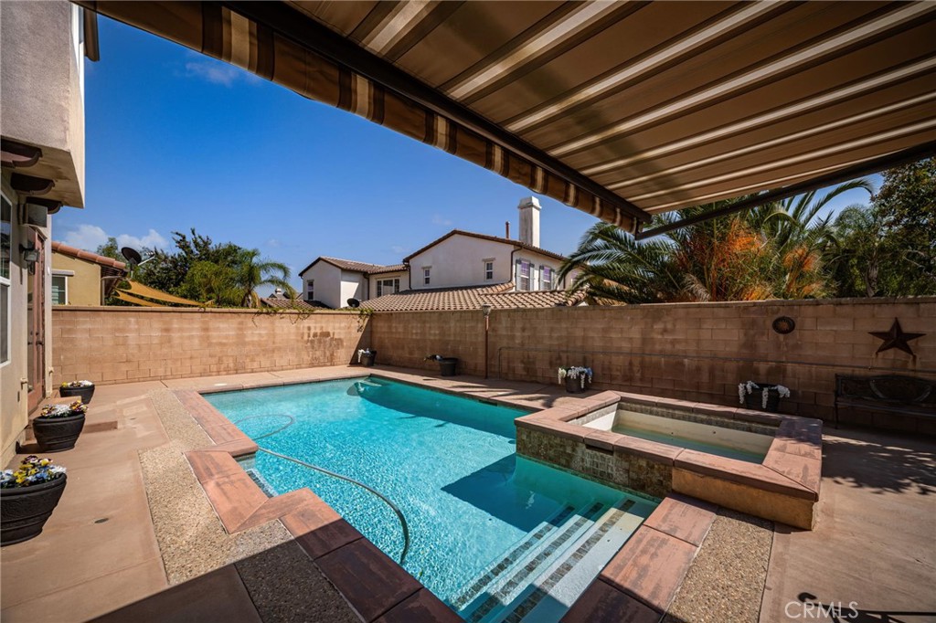 1238 Leggio Lane