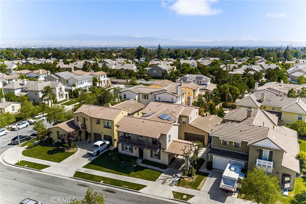 1238 Leggio Lane