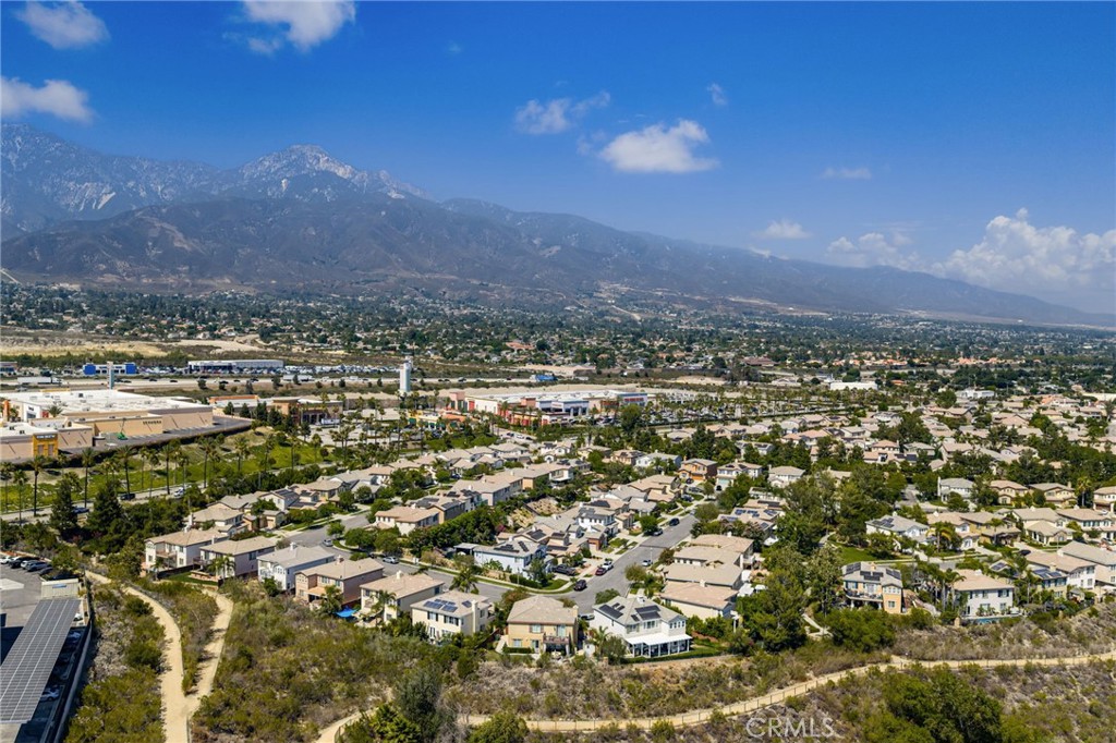 1238 Leggio Lane
