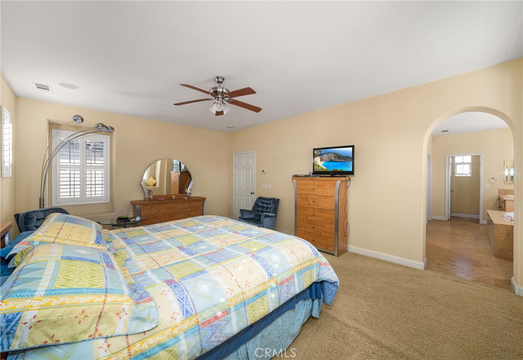 1238 Leggio Lane
