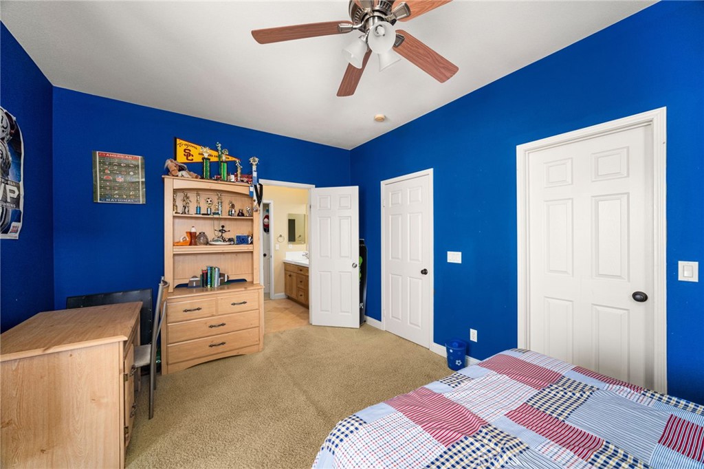 1238 Leggio Lane