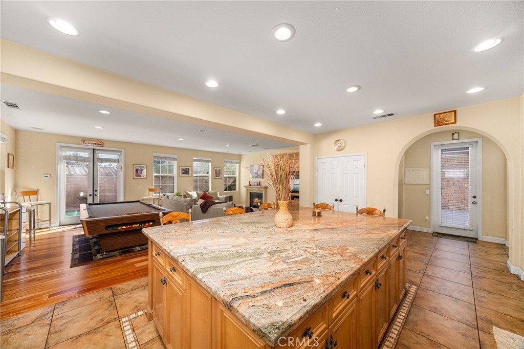 1238 Leggio Lane