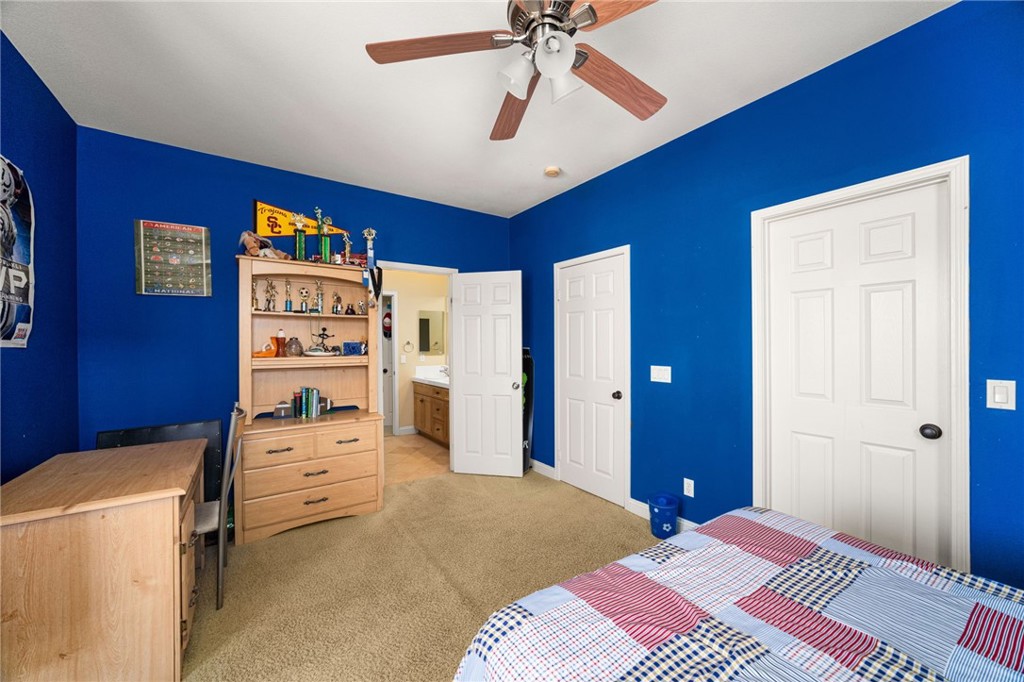 1238 Leggio Lane