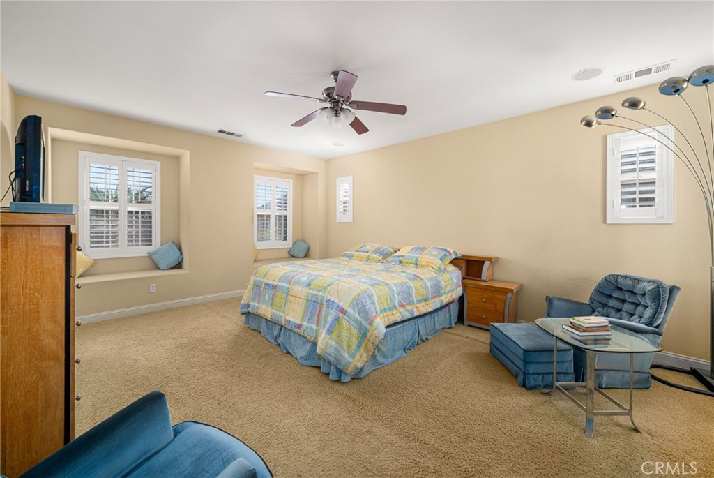 1238 Leggio Lane