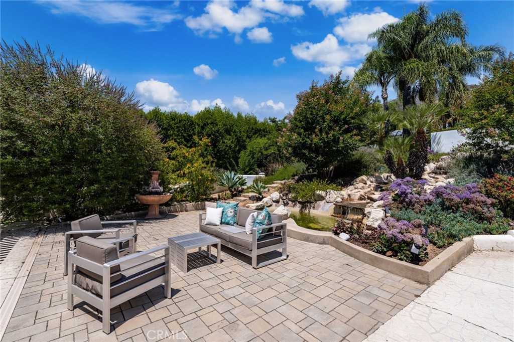 2525 Jonquil Drive