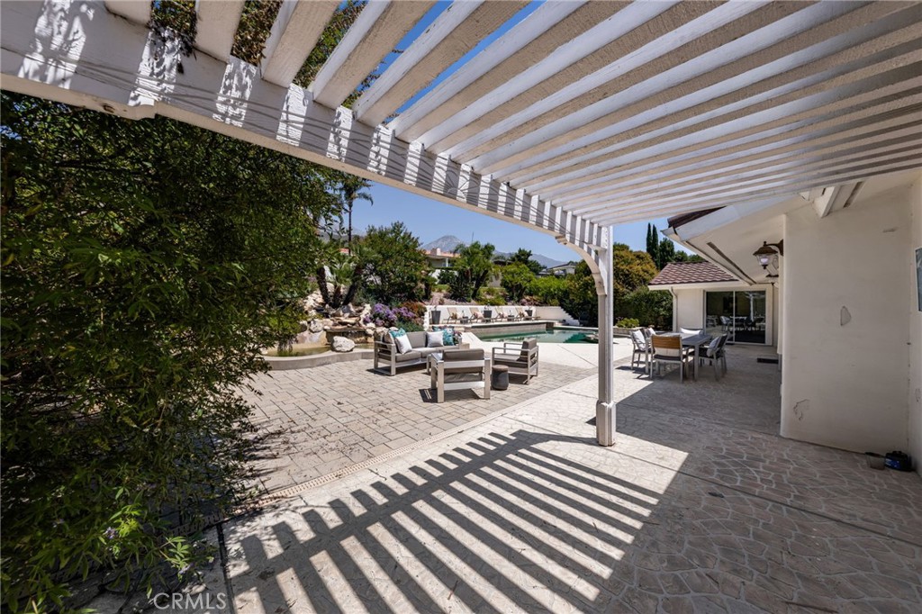 2525 Jonquil Drive