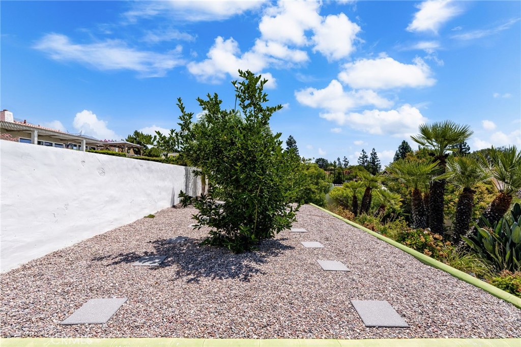 2525 Jonquil Drive