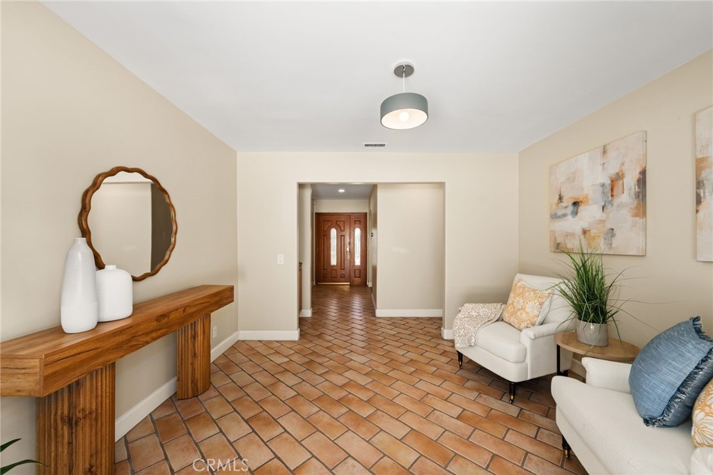 2525 Jonquil Drive