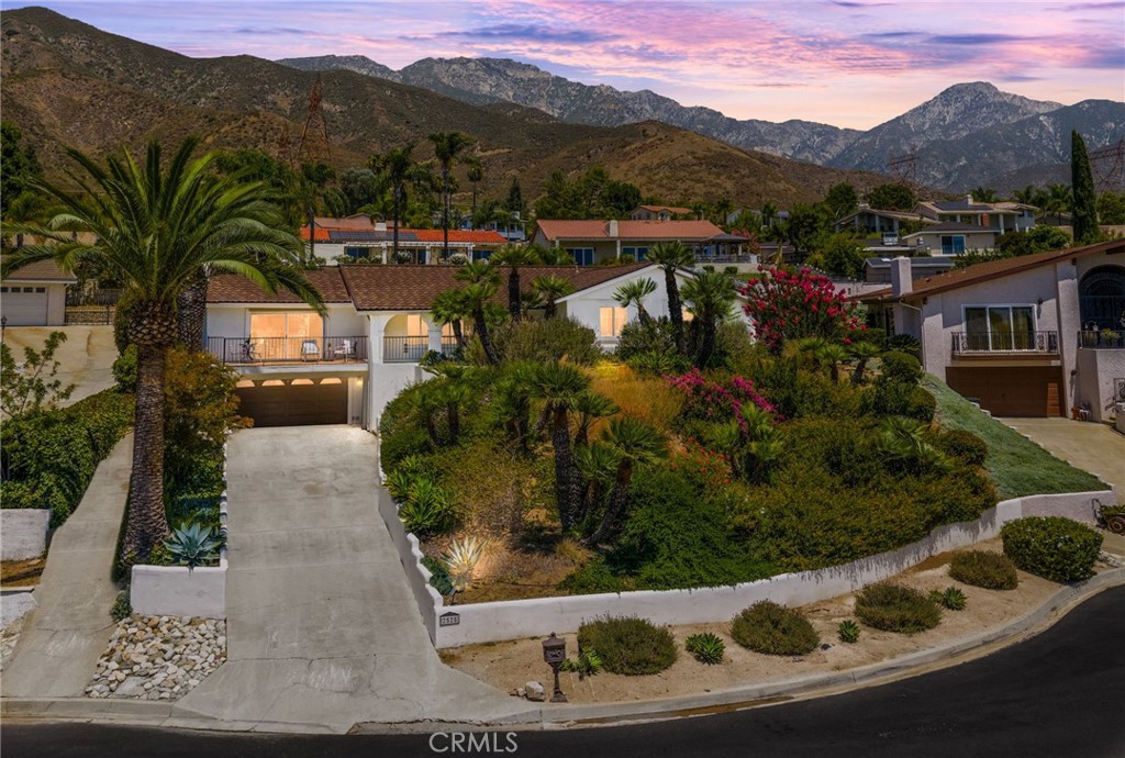 2525 Jonquil Drive