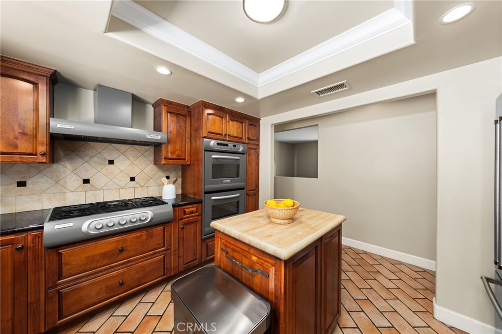 2525 Jonquil Drive