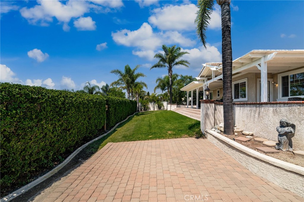 12693 Ridgecrest Drive