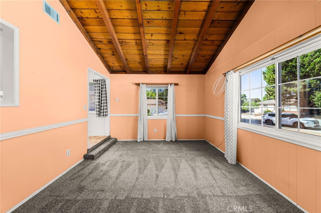 466 Saint Augustine Avenue