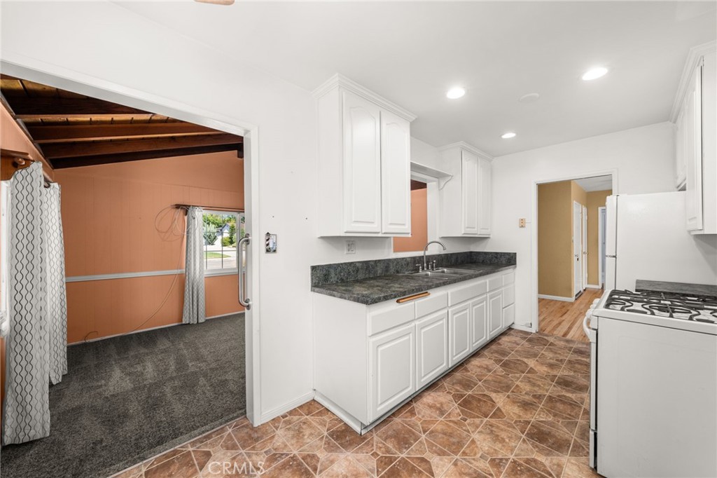 466 Saint Augustine Avenue