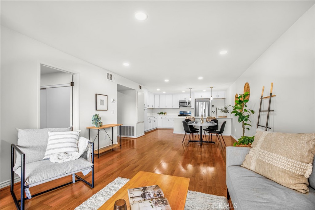 444 Piedmont Avenue 206