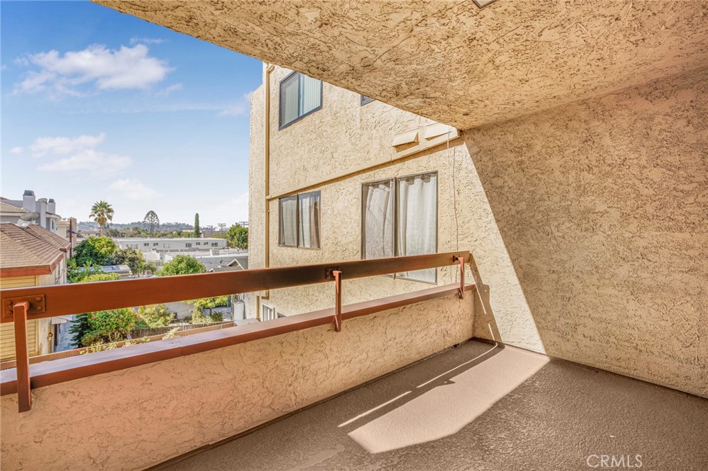 444 Piedmont Avenue 206