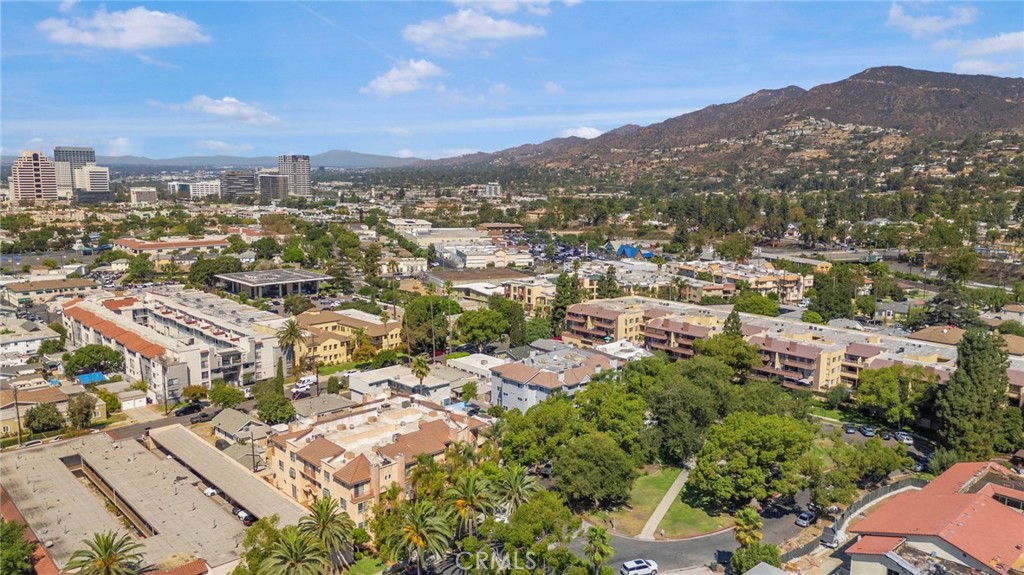 444 Piedmont Avenue 206