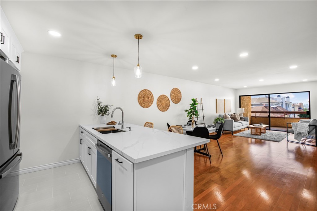 444 Piedmont Avenue 206