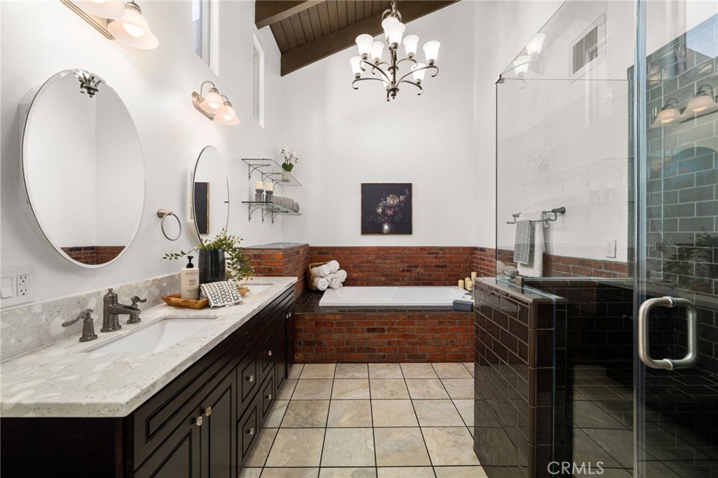 2305 Bonnie Brae Avenue