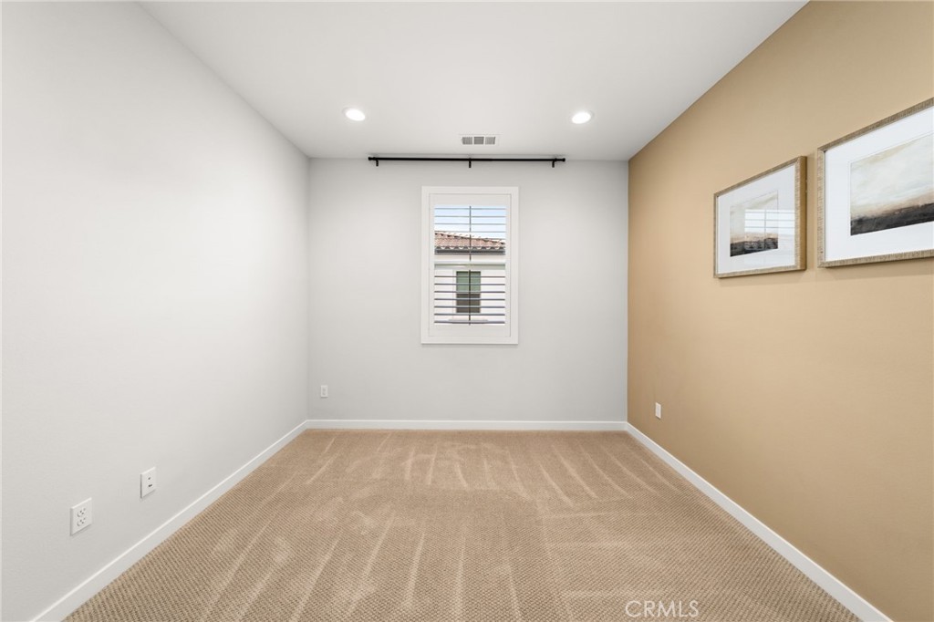 1419 N Indian Hill Boulevard