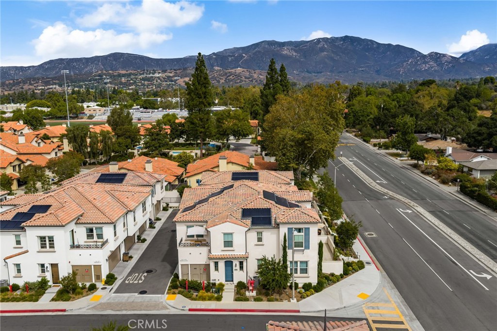 1419 N Indian Hill Boulevard