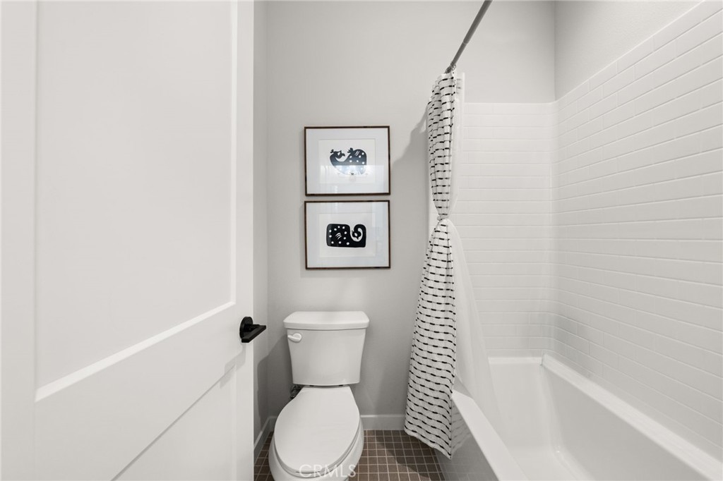 1419 N Indian Hill Boulevard