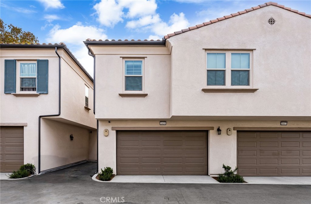 1419 N Indian Hill Boulevard