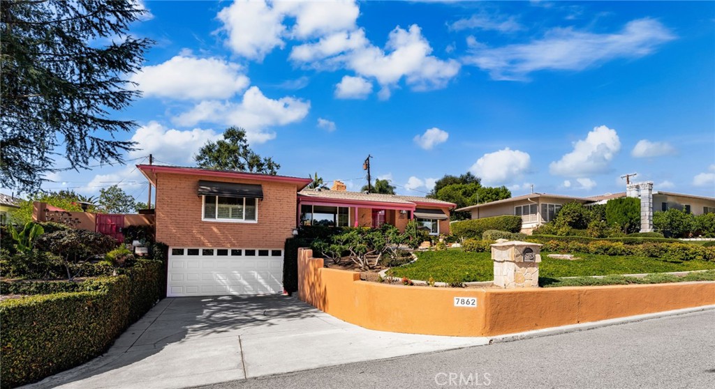 7862 Alta Cuesta
