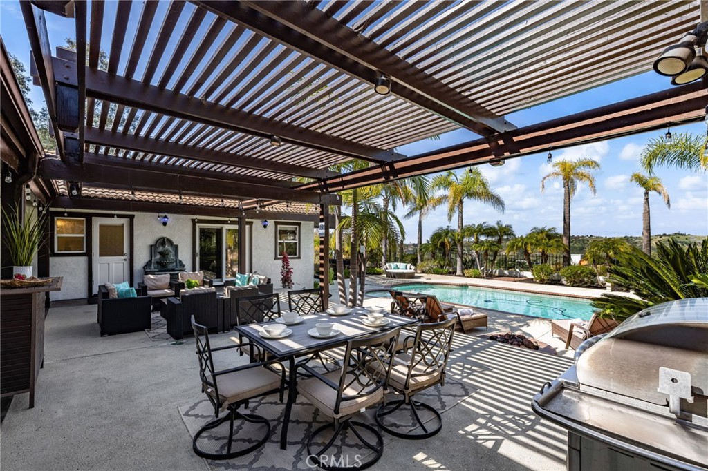 2465 Via Oeste Drive