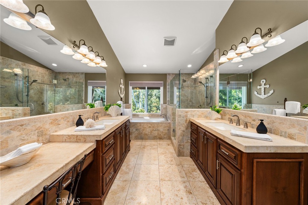 2465 Via Oeste Drive