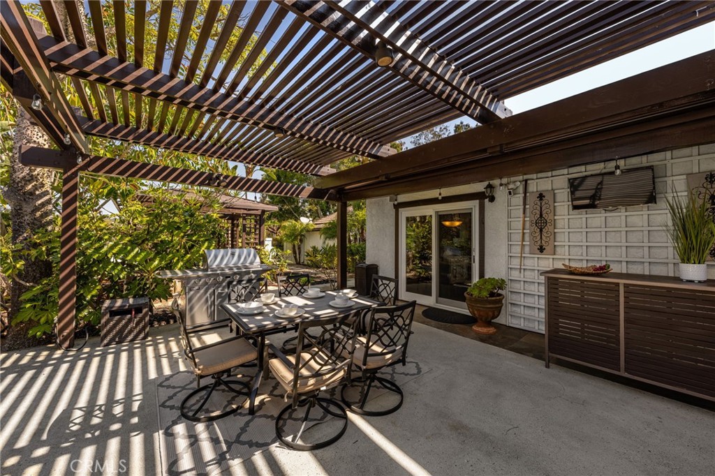 2465 Via Oeste Drive