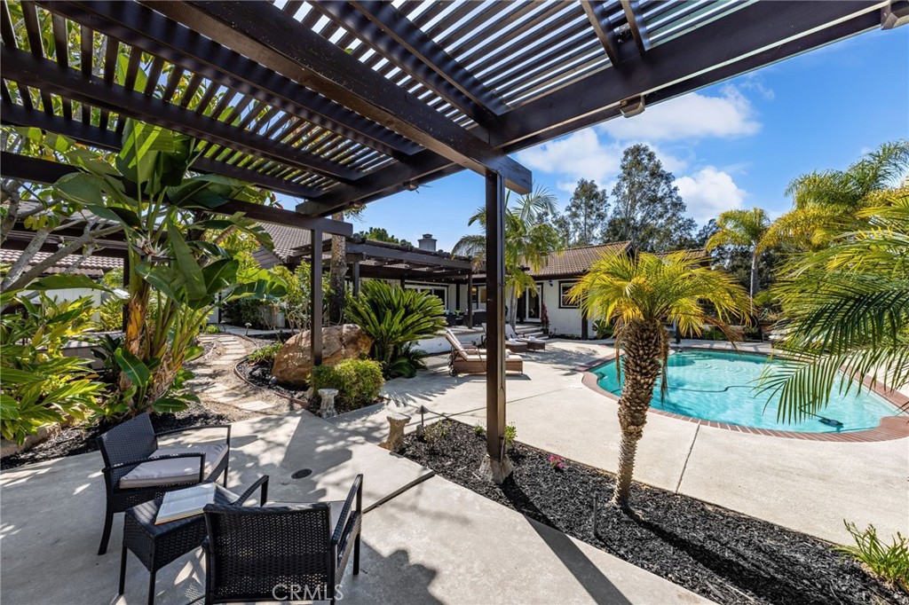 2465 Via Oeste Drive