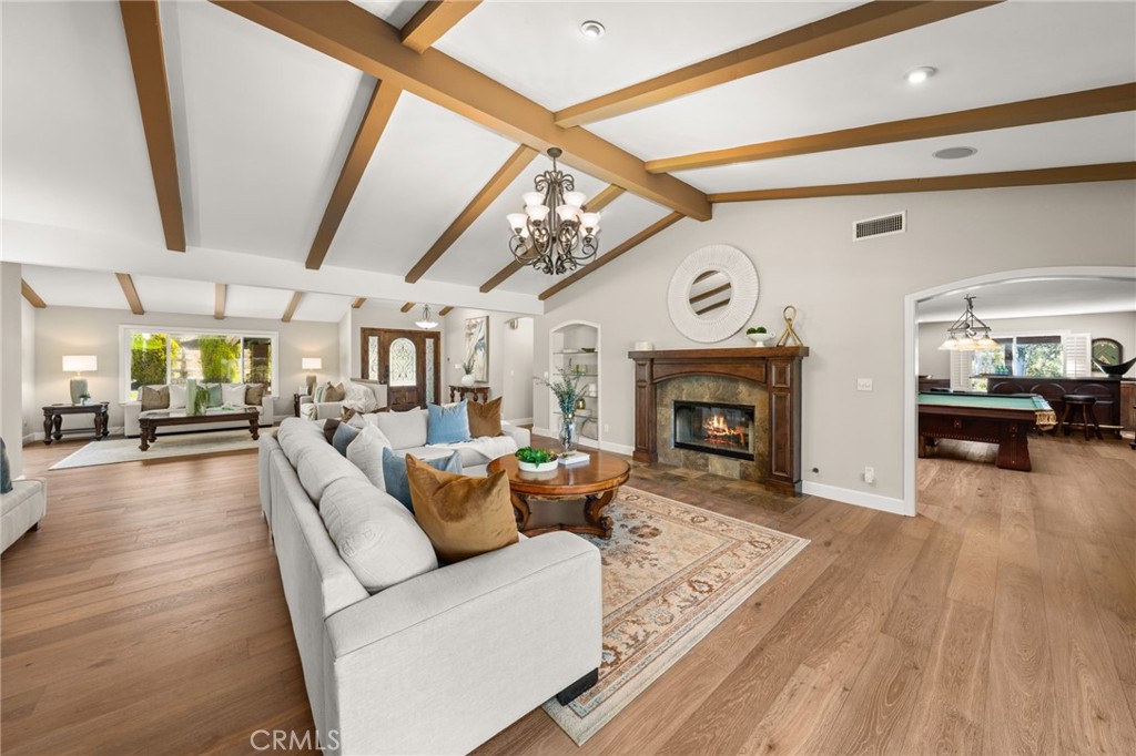 2465 Via Oeste Drive