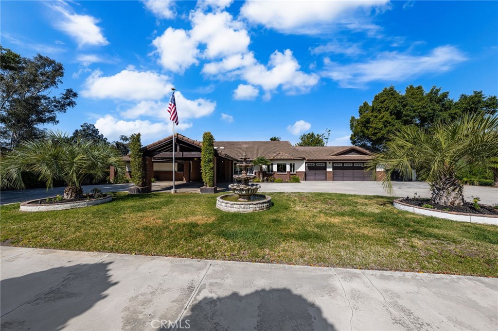 2465 Via Oeste Drive