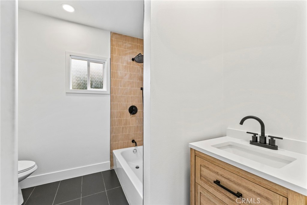 3064 Sepulveda Avenue