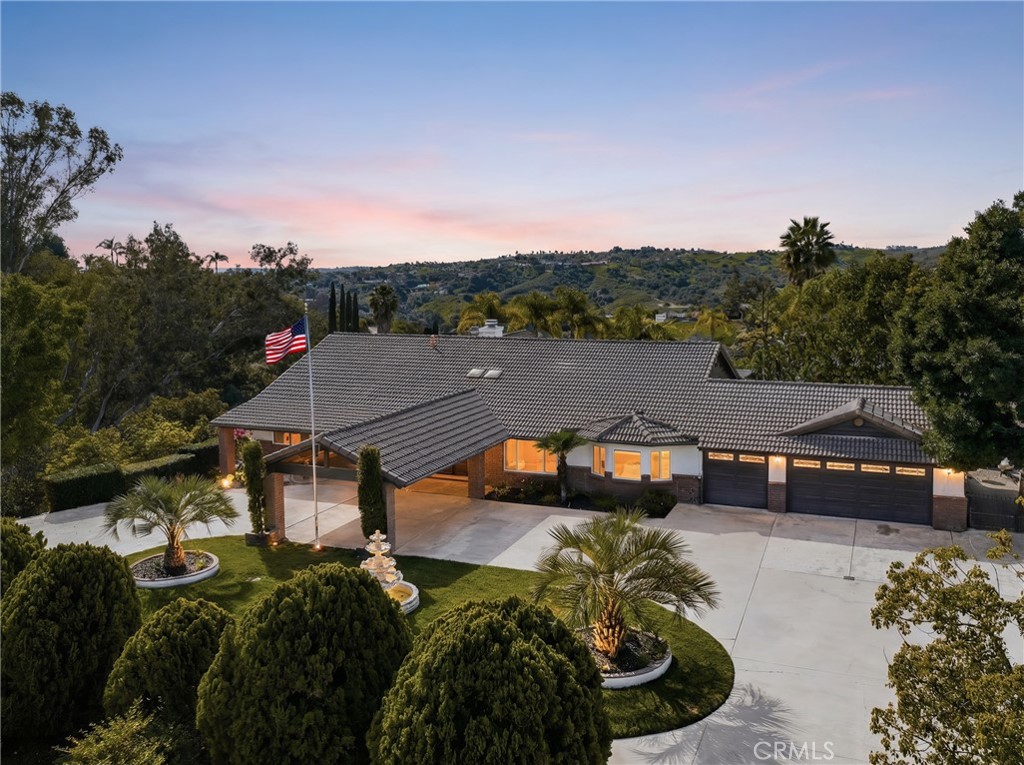 2465 Via Oeste Drive