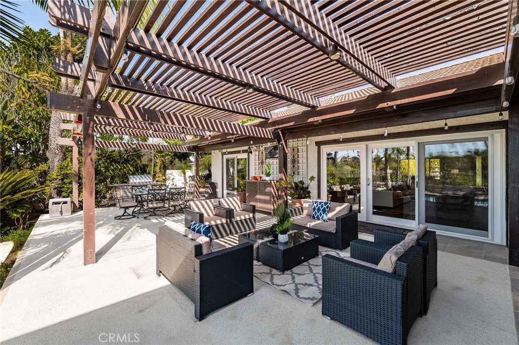 2465 Via Oeste Drive