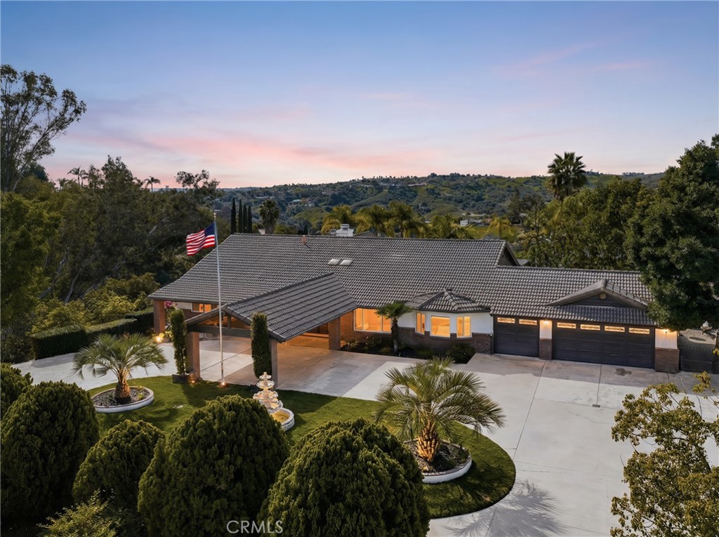 2465 Via Oeste Drive