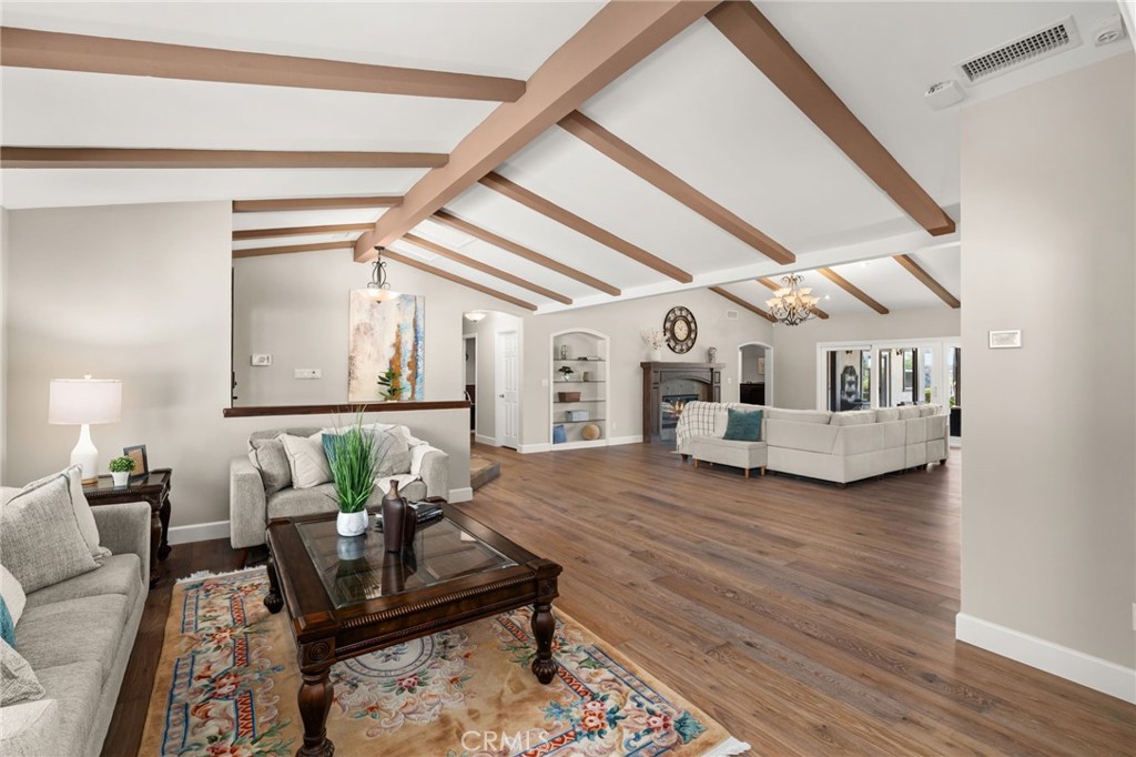 2465 Via Oeste Drive