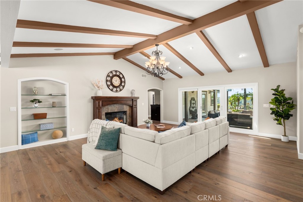 2465 Via Oeste Drive