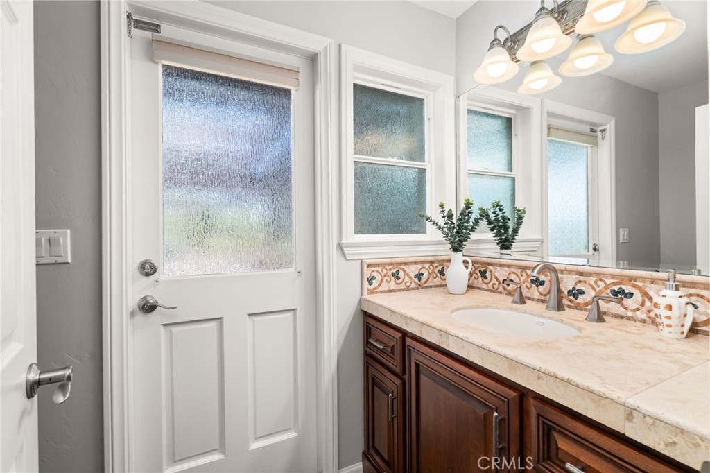 2465 Via Oeste Drive