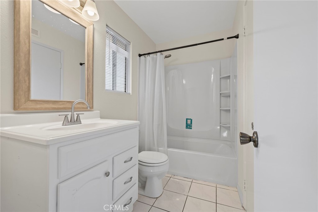 216 Whitney Avenue 2