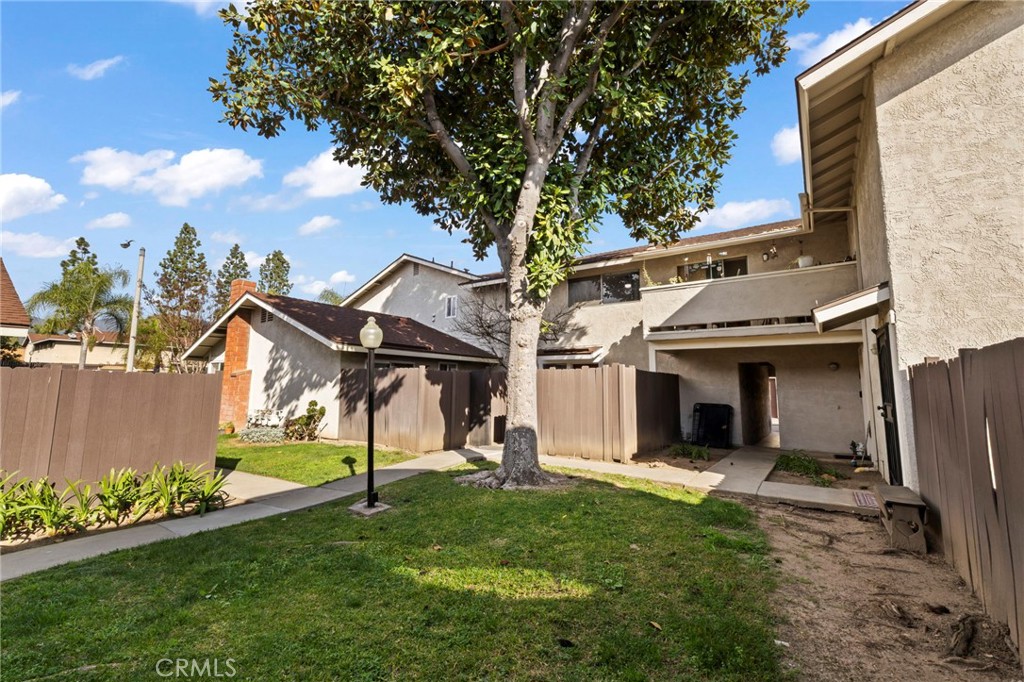 216 Whitney Avenue 2