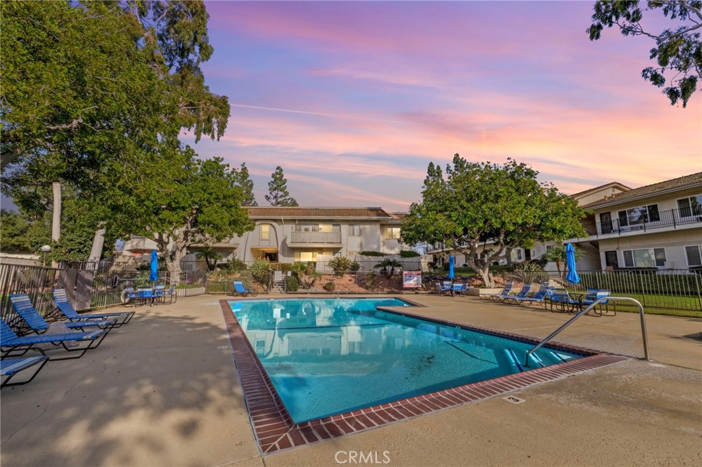 4535 Ramona Avenue 9