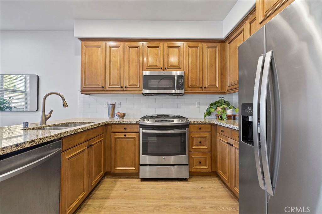 922 E Baseline Road