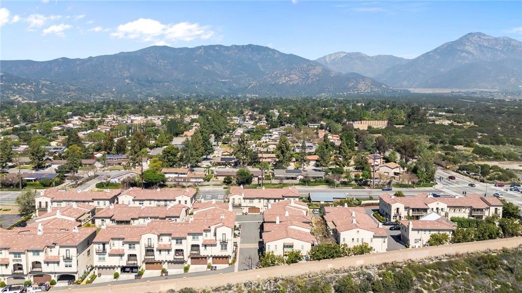 922 E Baseline Road