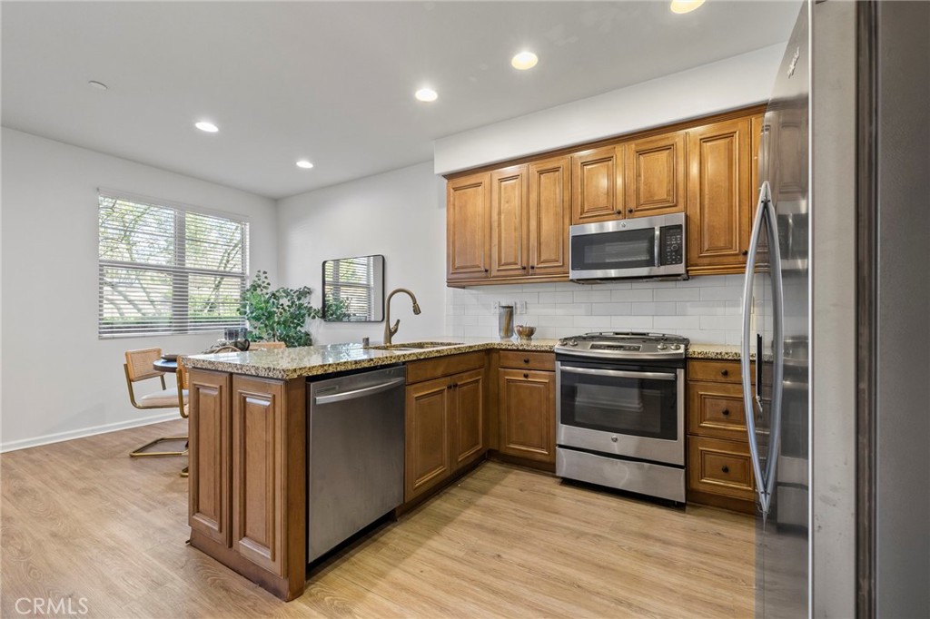 922 E Baseline Road