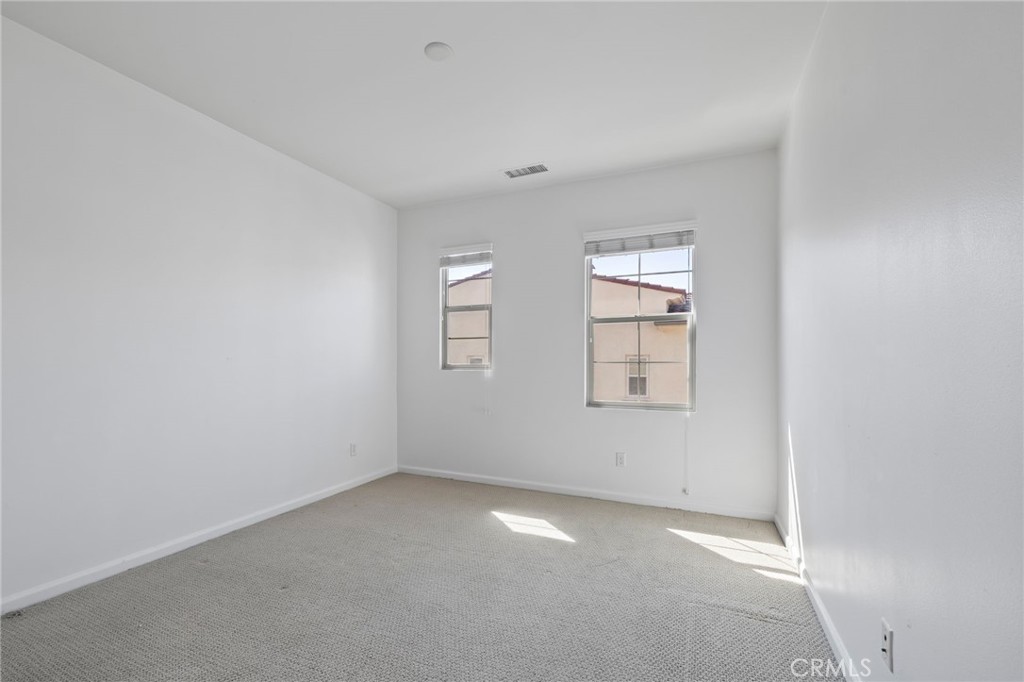 922 E Baseline Road