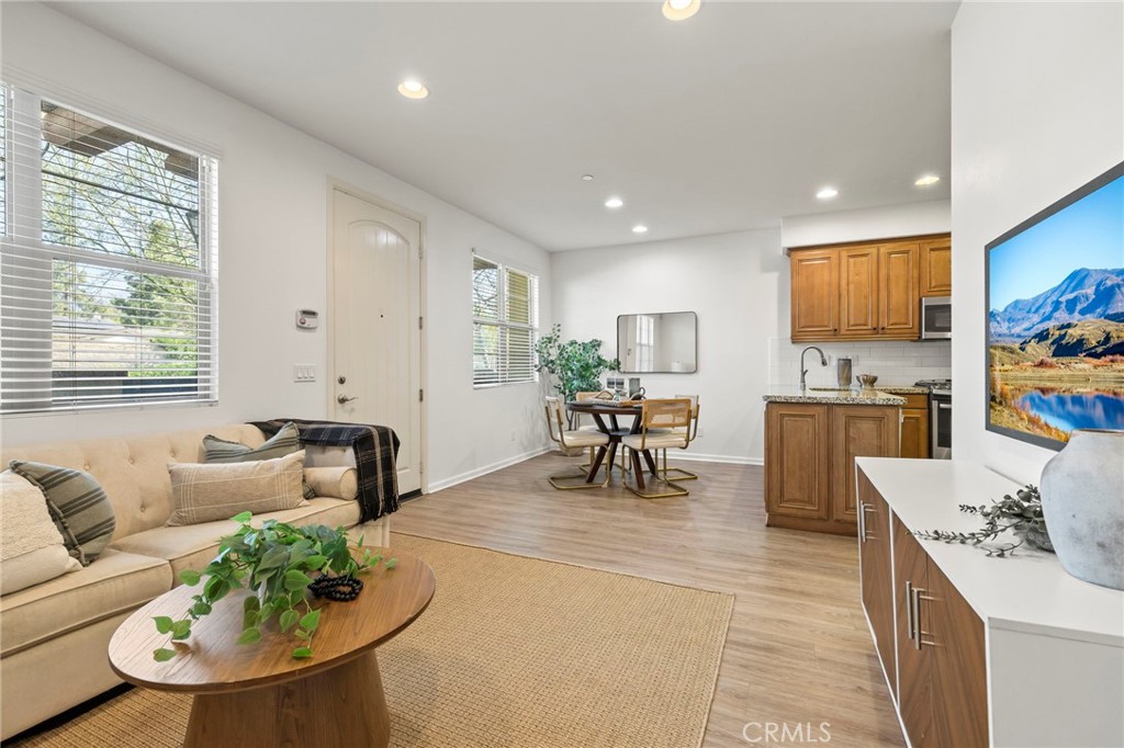 922 E Baseline Road